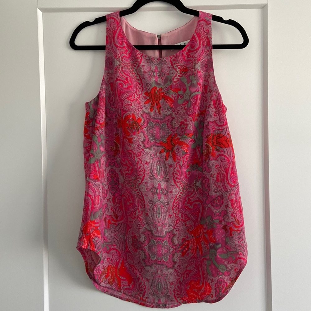 CAbi Tank